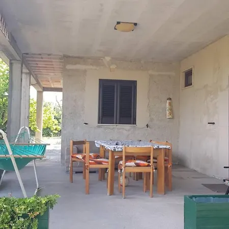 Casa Campagna Ampia Con Veranda E Barbecue Mare דירה